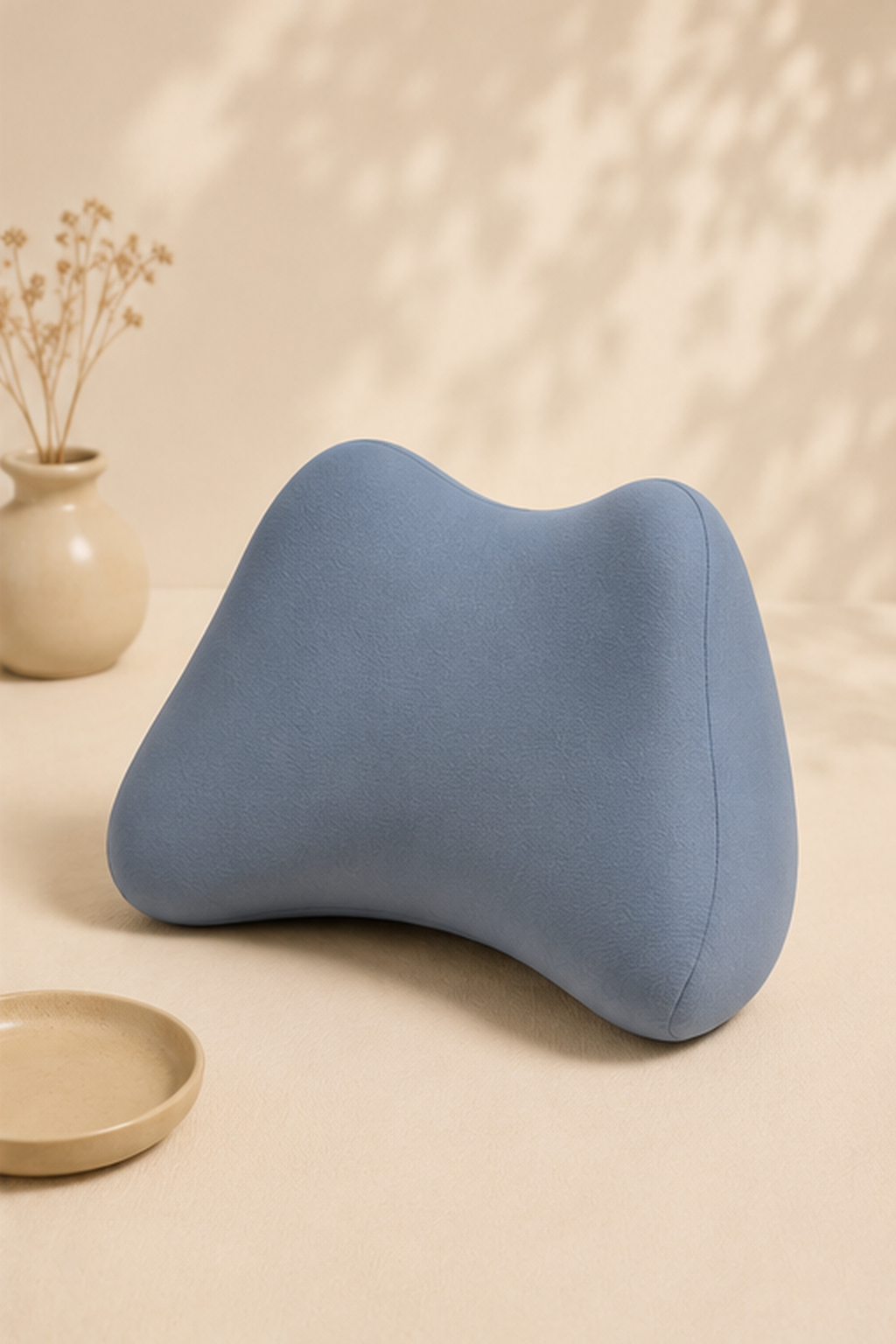 CHOSAE Sleep Lumbar Cushion - blue, studio view